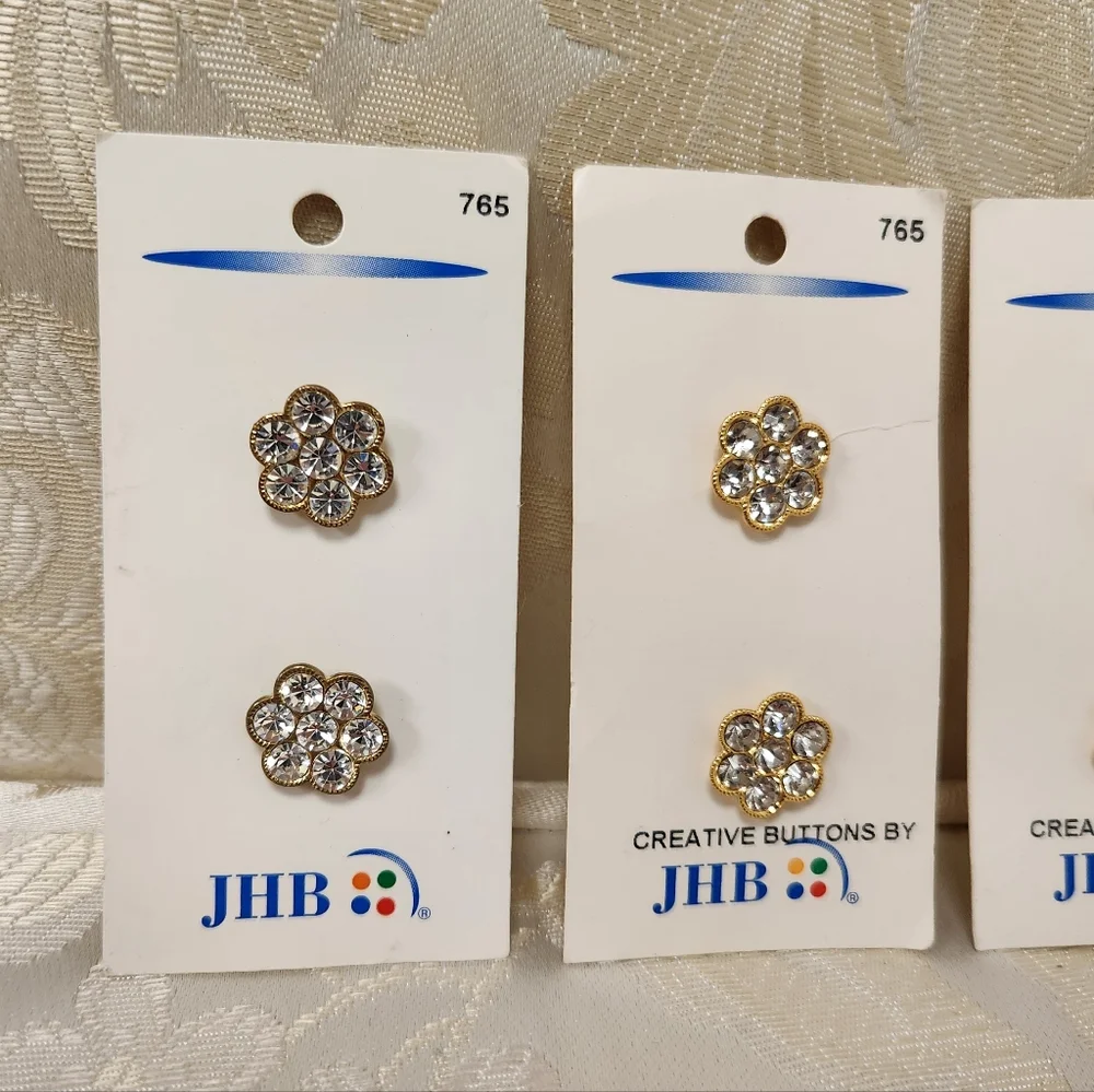 Creative Buttons By JHB - Rhinestone Flower buttons